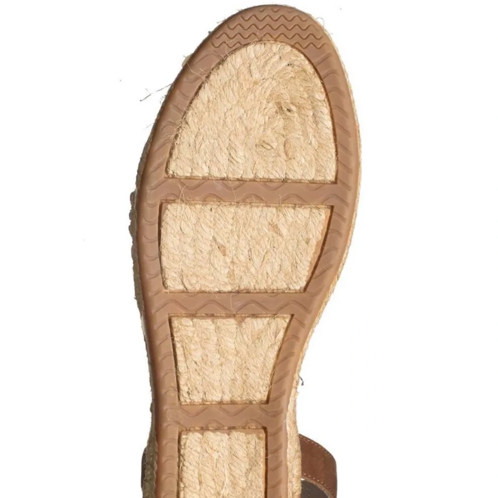 Matisse NWT Tan Espadrille Sandal